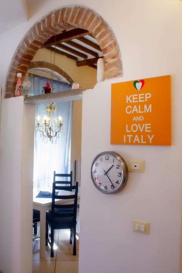 Ponte Per La Sardegna E La Corsica Dalla Toscana Family Apartment Livourne Extérieur photo