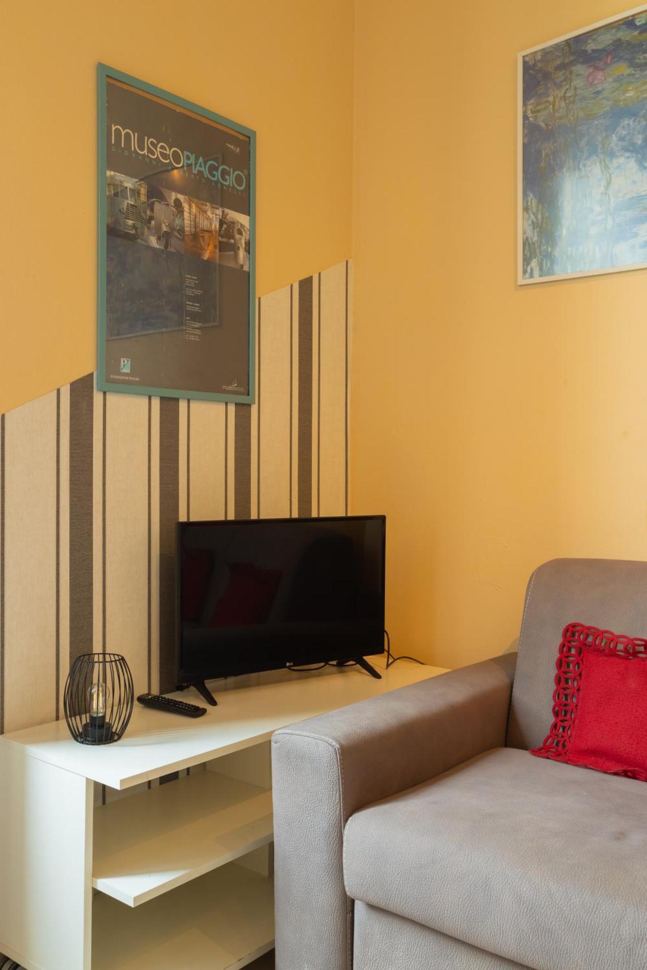 Ponte Per La Sardegna E La Corsica Dalla Toscana Family Apartment Livourne Extérieur photo