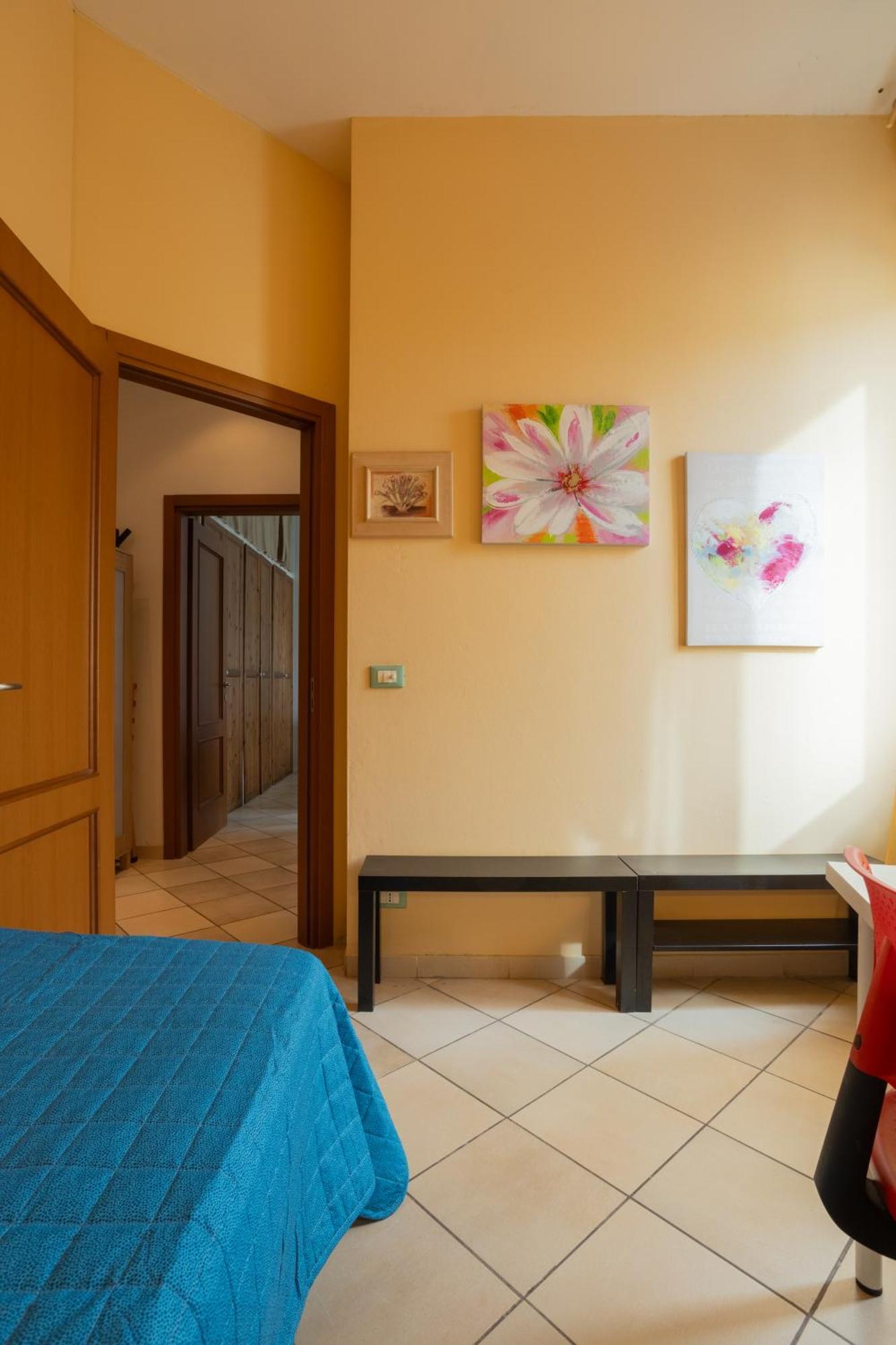 Ponte Per La Sardegna E La Corsica Dalla Toscana Family Apartment Livourne Extérieur photo