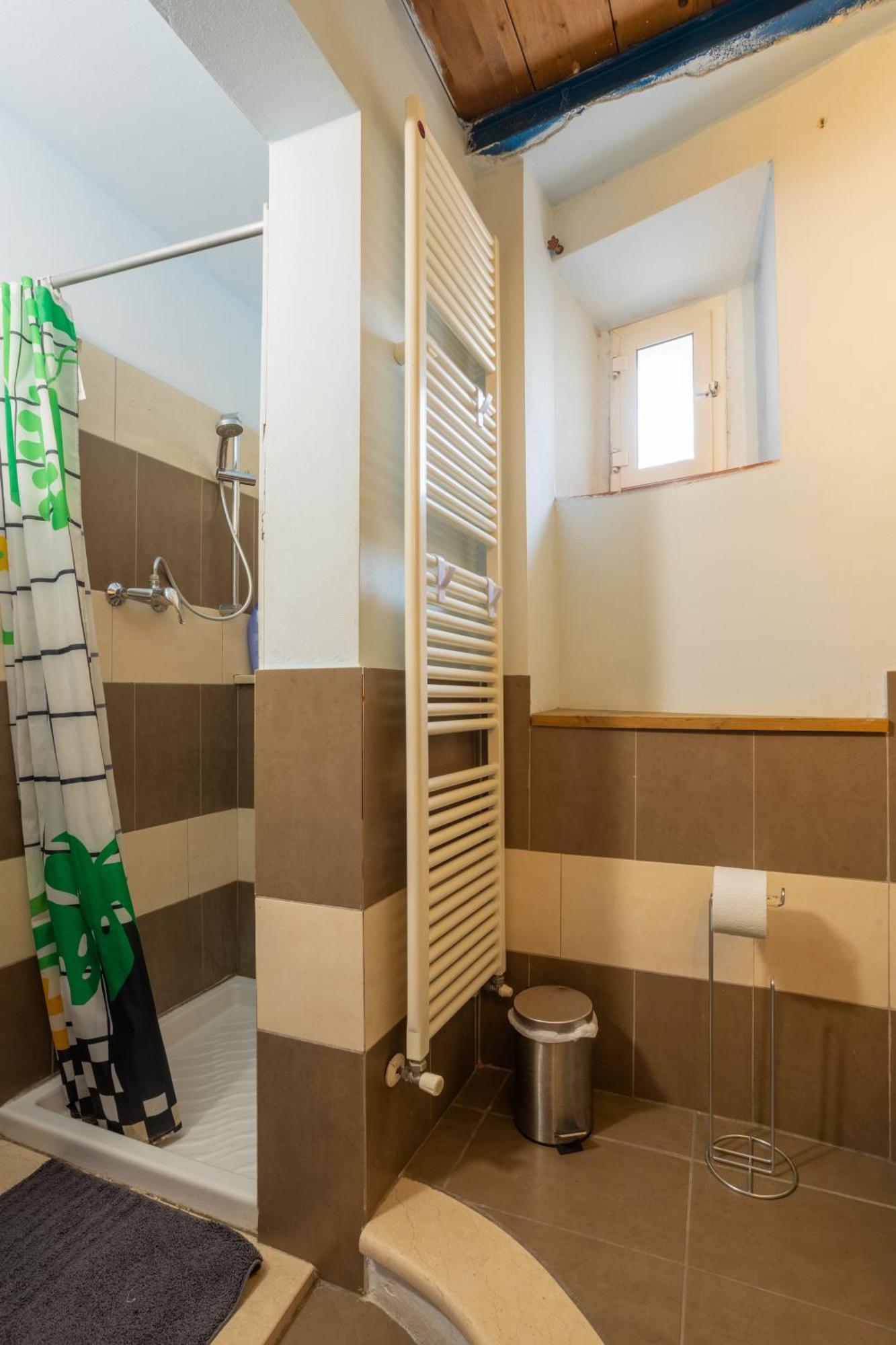 Ponte Per La Sardegna E La Corsica Dalla Toscana Family Apartment Livourne Extérieur photo